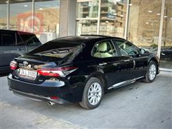 تۆیۆتا کامری